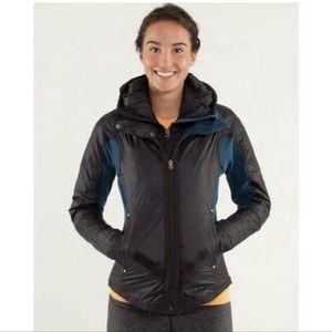 Lululemon Run Bundle Up Jacket Alberta Lake Blue Black Fleece Hooded Size 4